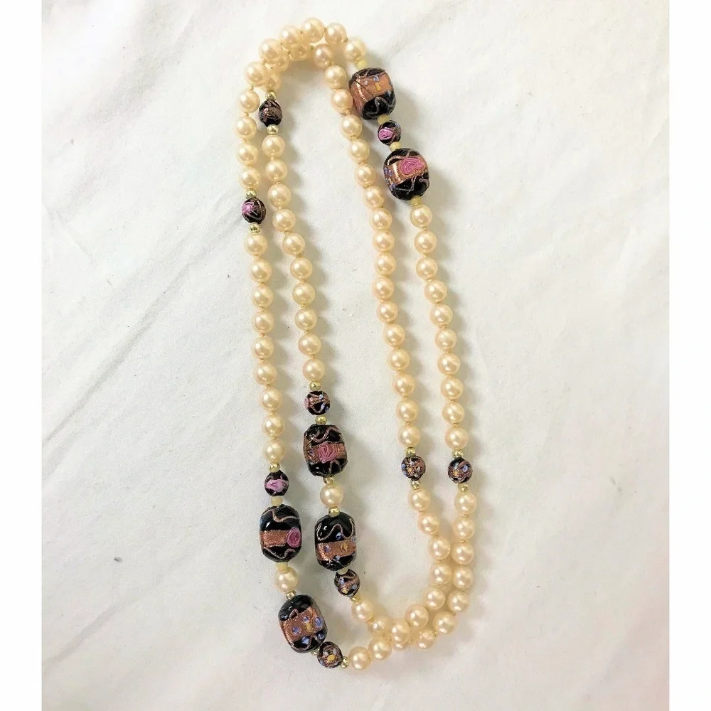 Stunning Pearl & Glass Bead Custom Made Necklace